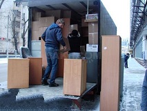 Нанять Газель для перевозки мебели по Пскову